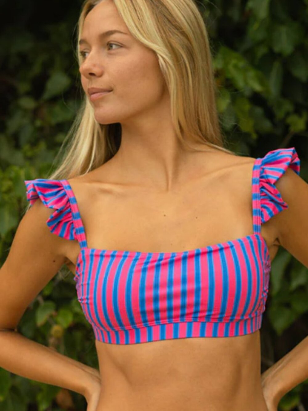 NWT Albion Fit Berry Stripe Bella Crop Top Size L